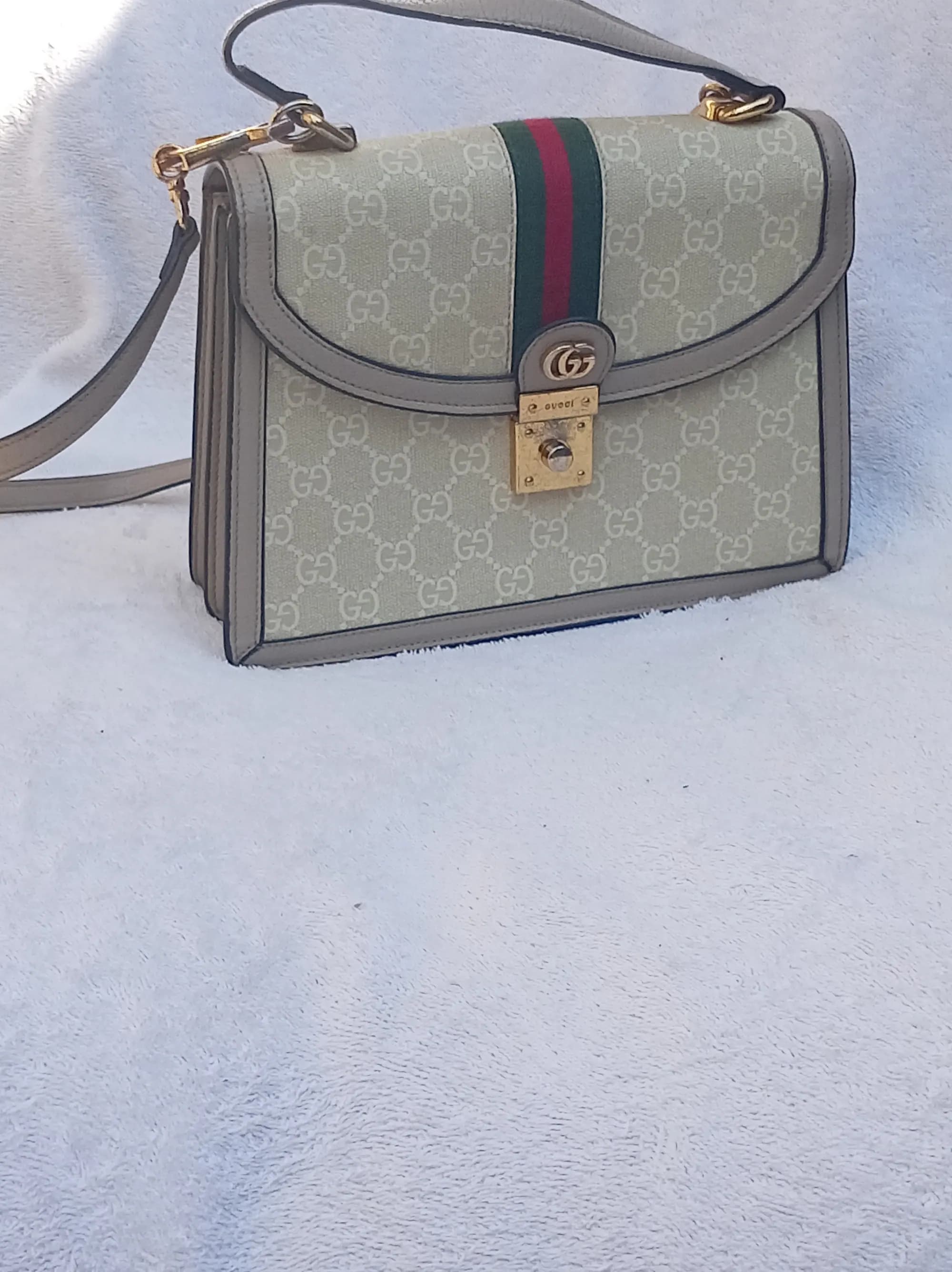 Second hand Gucci bag