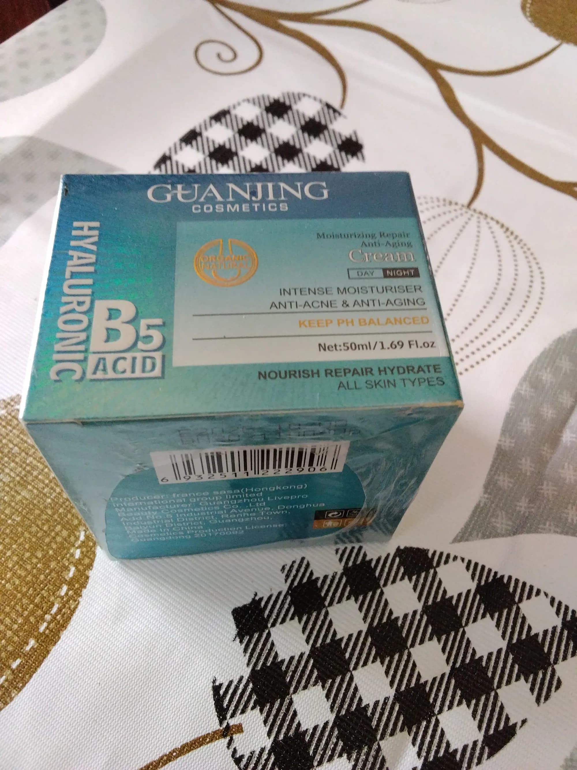 Hyaluronic Acid B5 Anti-Aging cream