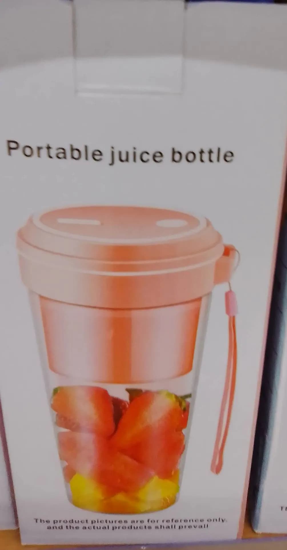Portable juice blender